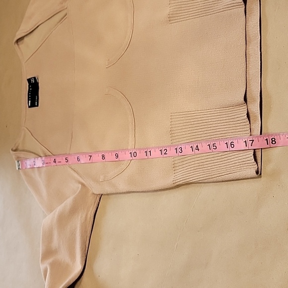 ASOS Size 0 Camel Colored Knit Ribbed Corset-ish Top, Long Sleeve Exc. Used Cond - Picture 9 of 12